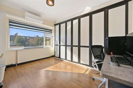 Court Way, Acton, London W3 0PY, Image 8