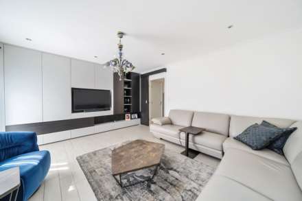 Churchill Road, Hillingdon, UB10 0FL, Image 15