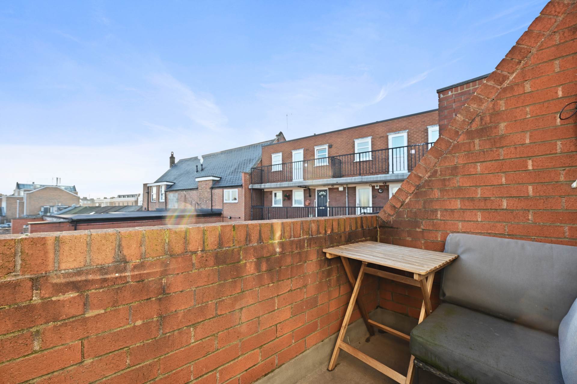 Shepherds Bush, London W12 9AN, Image 3