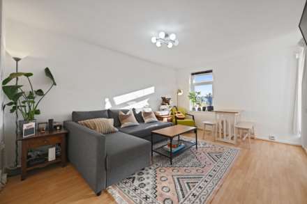 Shepherds Bush, London W12 9AN, Image 4
