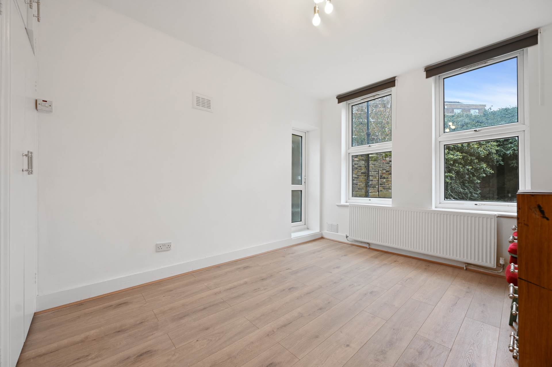 Uxbridge Road, Shepherds Bush, W12 9DL, Image 7