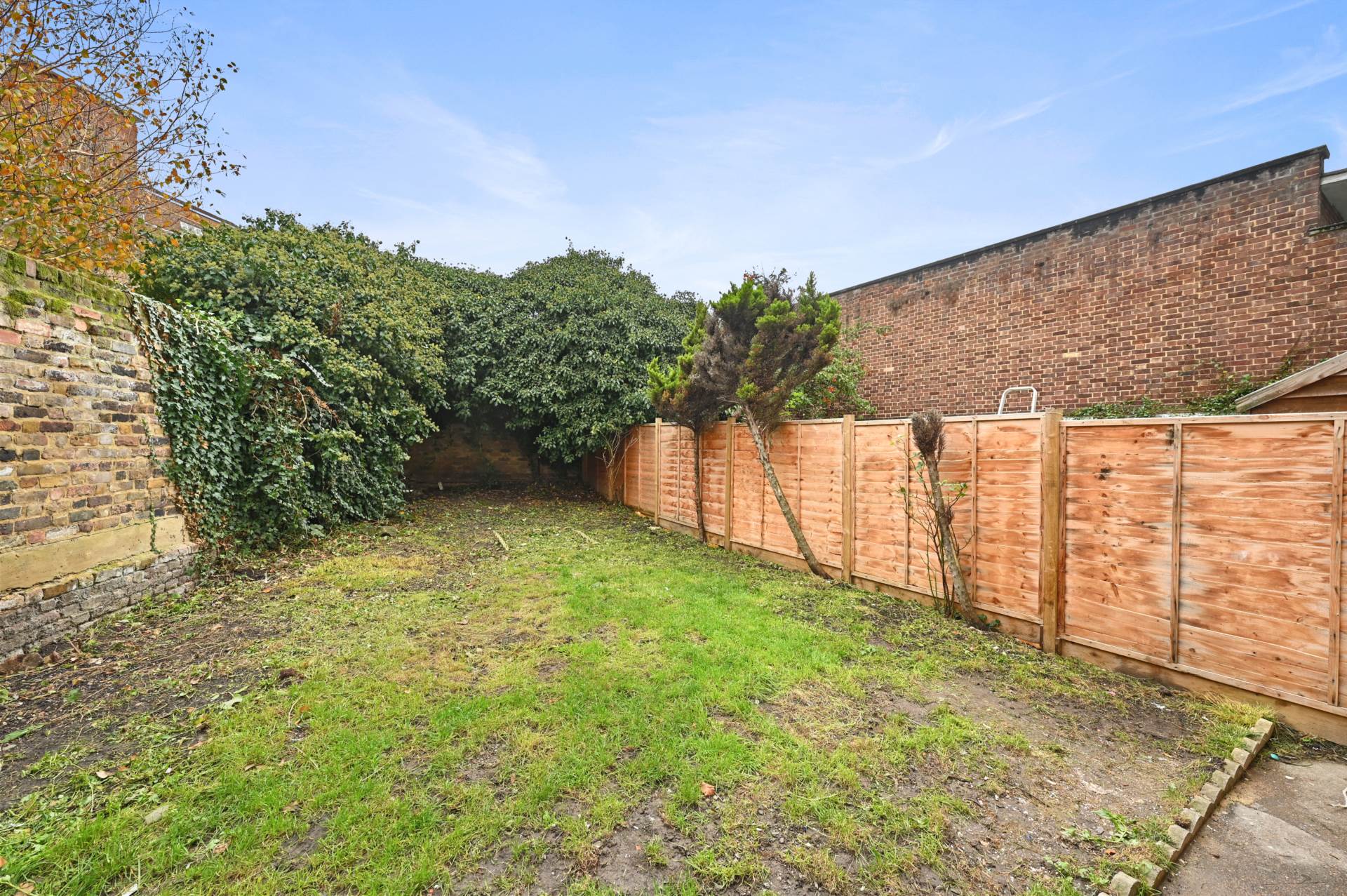 Uxbridge Road, Shepherds Bush, W12 9DL, Image 8