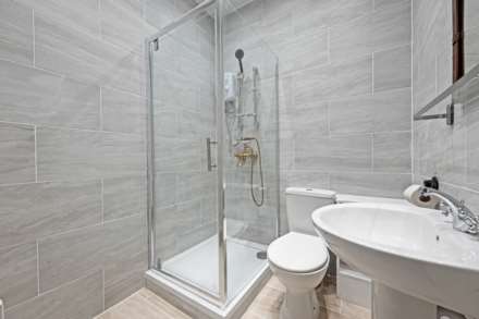 Uxbridge Road, Shepherds Bush, W12 9DL, Image 6