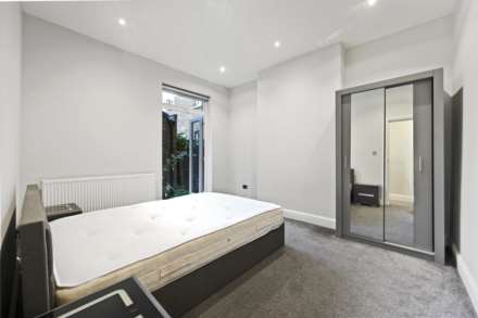 Eynham Road, North Kensington, London W12 0HB, Image 7