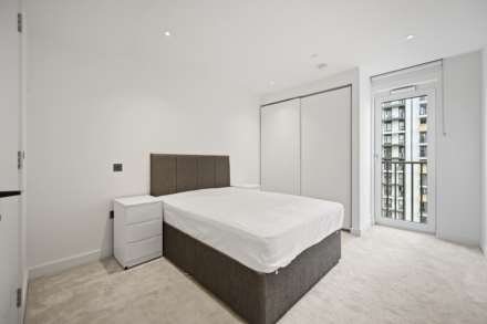 Fountain Park Way, White City, London W12 7JF, Image 9