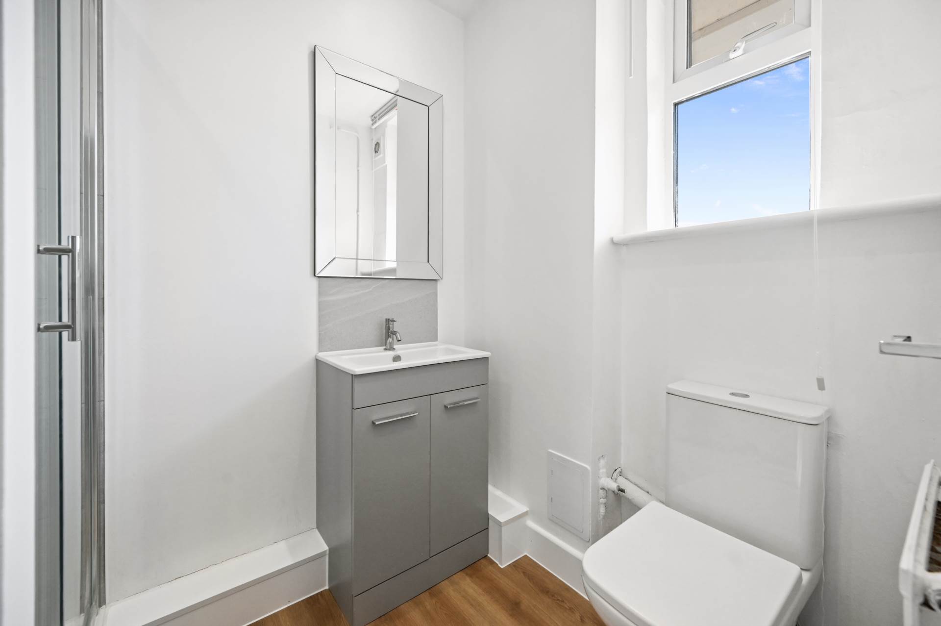 Melville Court, London, W12 9NY, Image 9