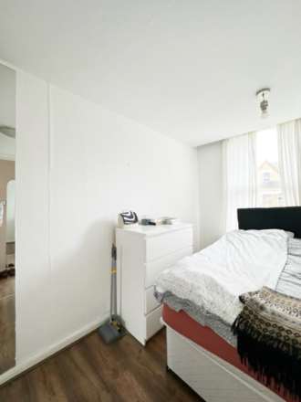 Grove Hill Road, Denmark Hill, London, SE5 8DF, Image 5