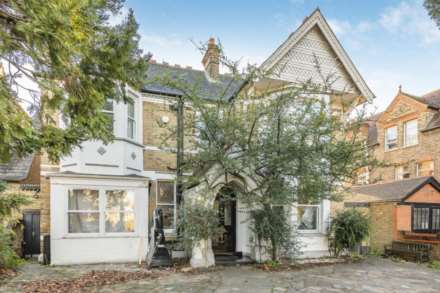 Leopold Road, Ealing Common, W5 3PB
