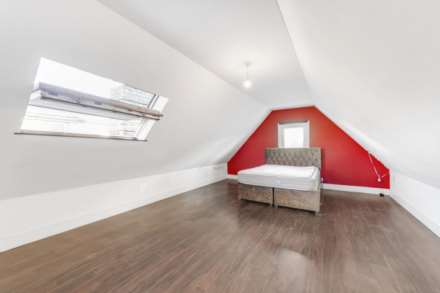 Leopold Road, Ealing Common, W5 3PB, Image 13