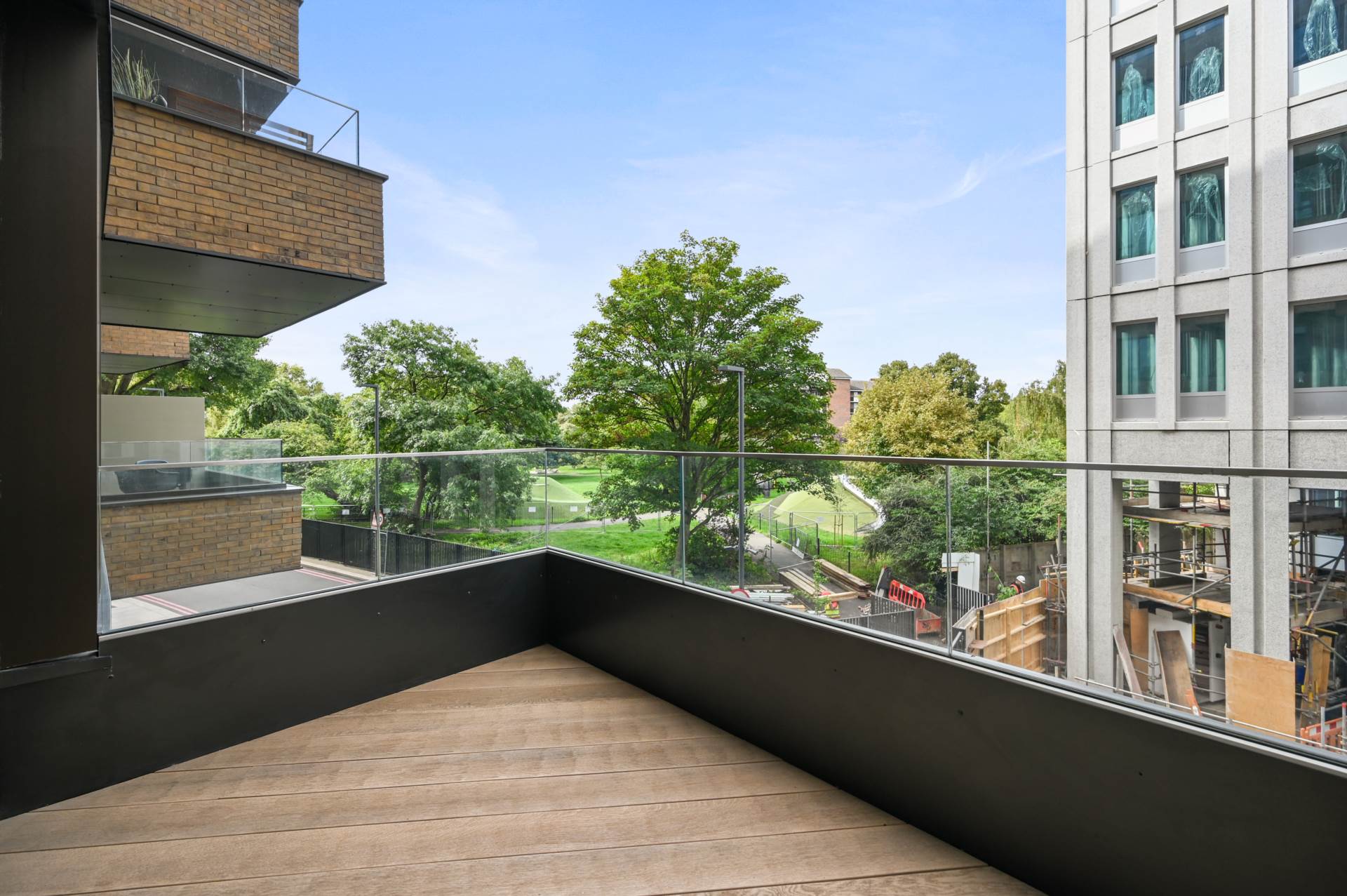 Wood Crescent, London, W12 7GN, Image 3