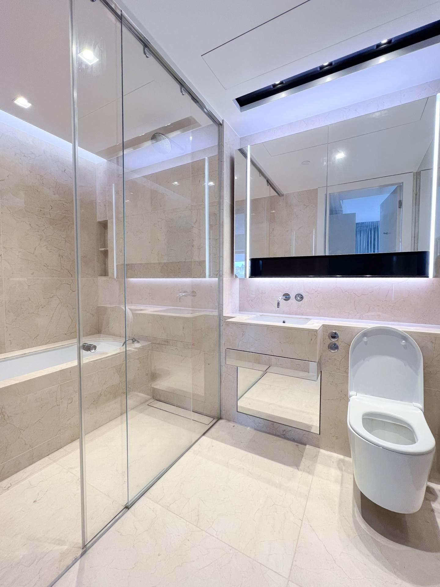 Columbia Garden, Fulham, London SW6 1FA, Image 6