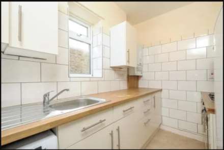 Hoyle Road, Tooting Broadway, SW17 0RS, Image 6