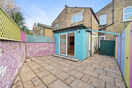 Sterne Street, Shepherds Bush, W12 8AB, Image 8