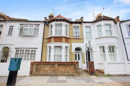 2 Bedroom Flat, Stephendale Road, Fulham London SW6 2PR