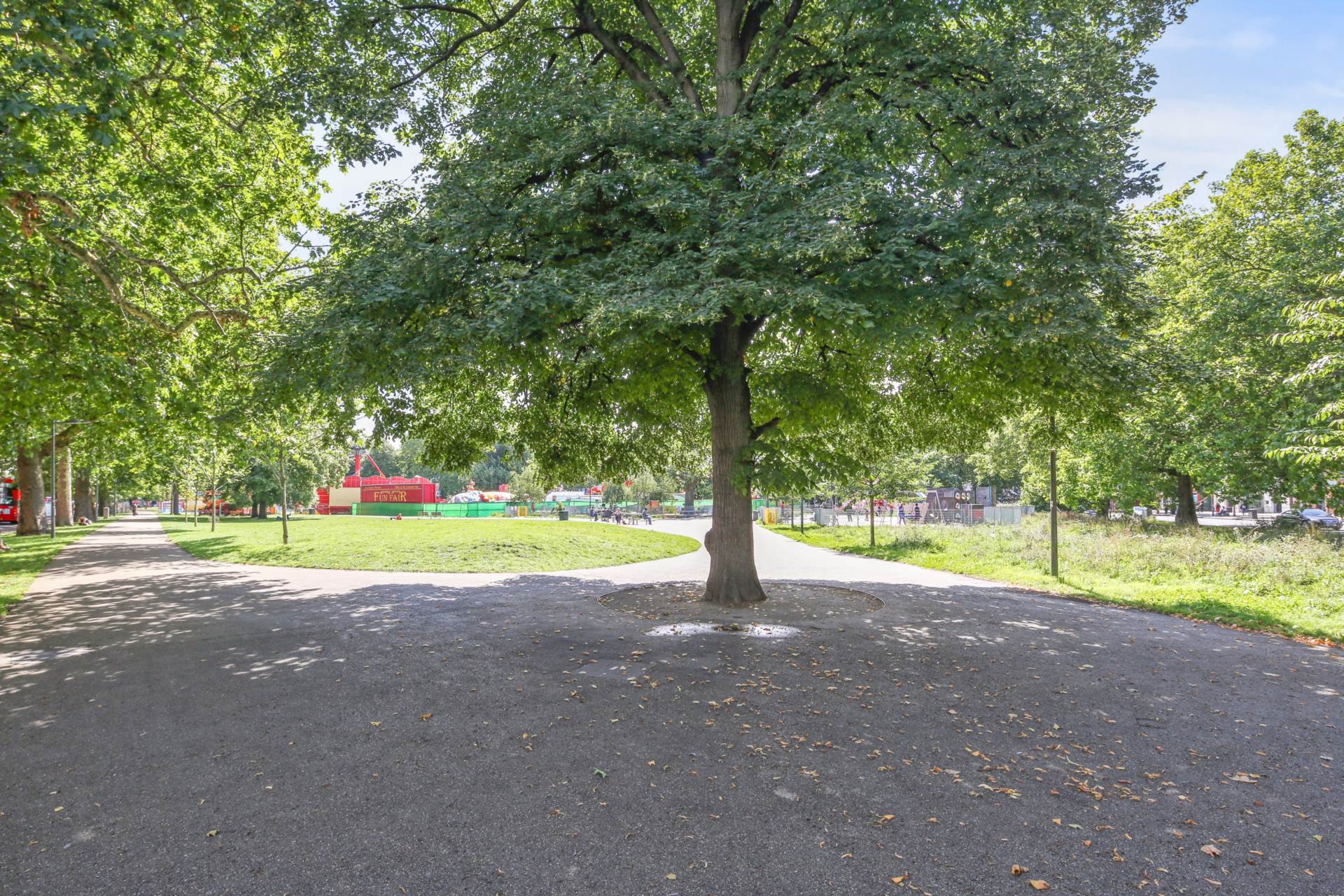 Uxbridge Road, Shepherds Bush, London W12 8AA, Image 18