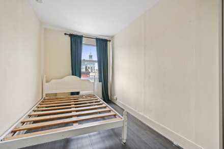 Uxbridge Road, Shepherds Bush, London, W12 9RA, Image 5