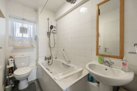 Jim Griffiths House, Clem Attlee Court, Fulham, SW6 7RZ, Image 10