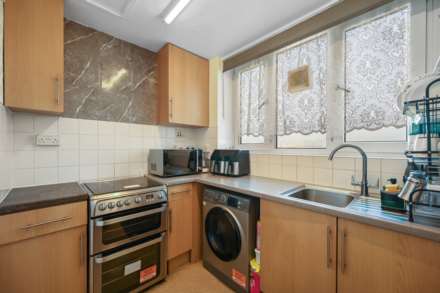 Jim Griffiths House, Clem Attlee Court, Fulham, SW6 7RZ, Image 3