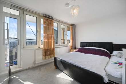 Jim Griffiths House, Clem Attlee Court, Fulham, SW6 7RZ, Image 4