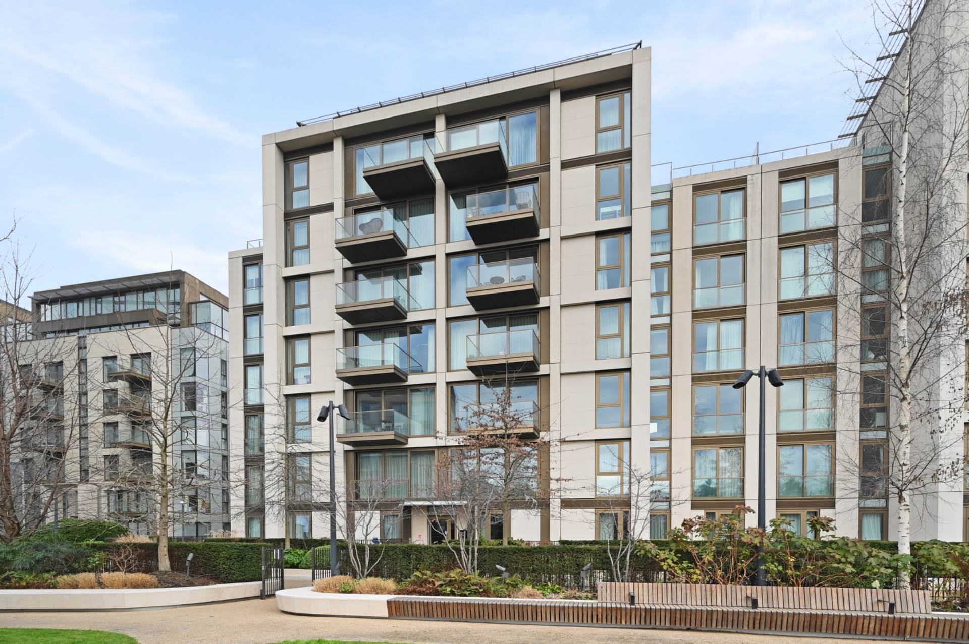 Lillie Square, Fulham, London SW6 1GD, Image 2