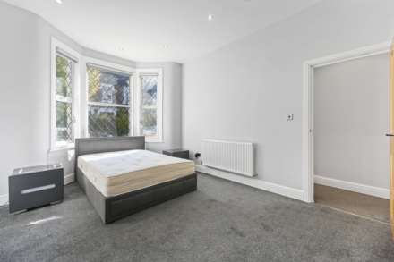 Eynham Road, North Kensington, London W12 0HB, Image 6