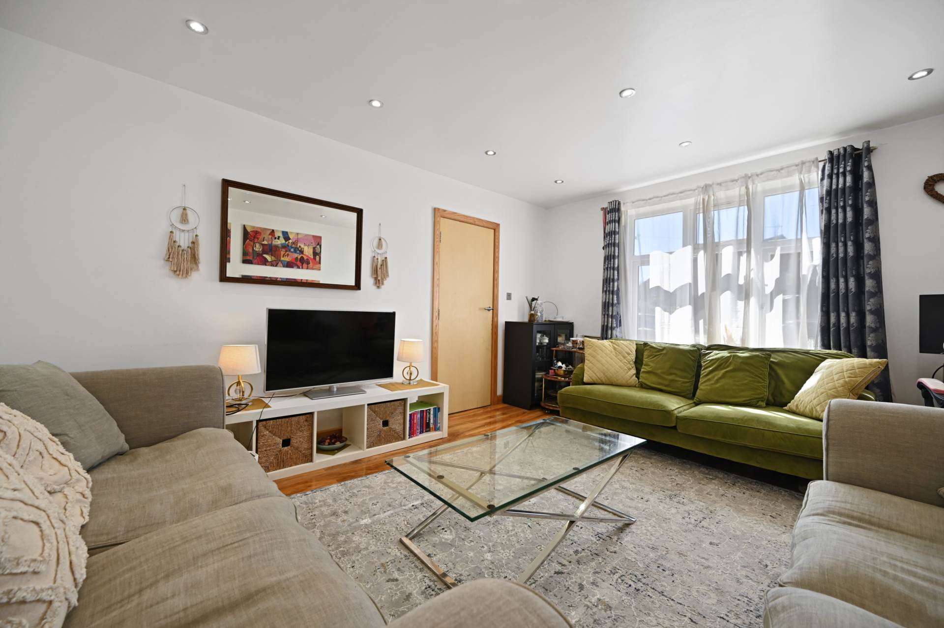 Darwin Drive, Greenford, UB1 3JY, Image 1