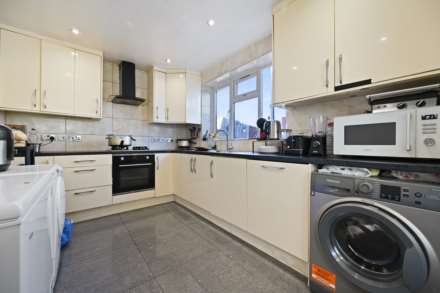 Darwin Drive, Greenford, UB1 3JY, Image 8