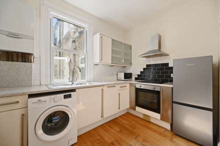 Bishops Road, London, SW6 7AA, Image 3