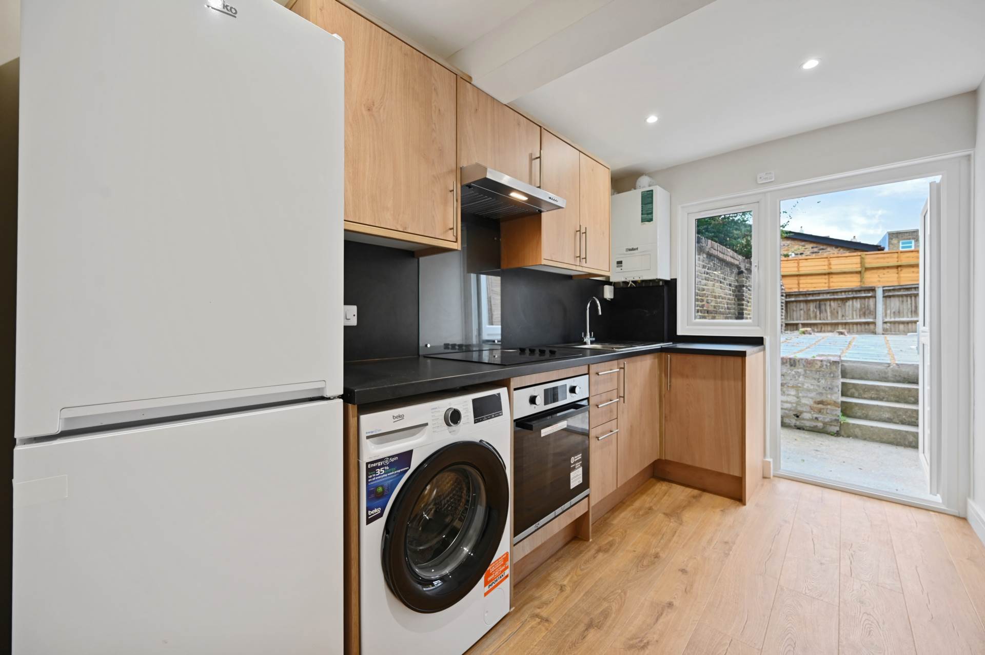 Coningham Road, Shepherds Bush, W12 8BU, Image 2