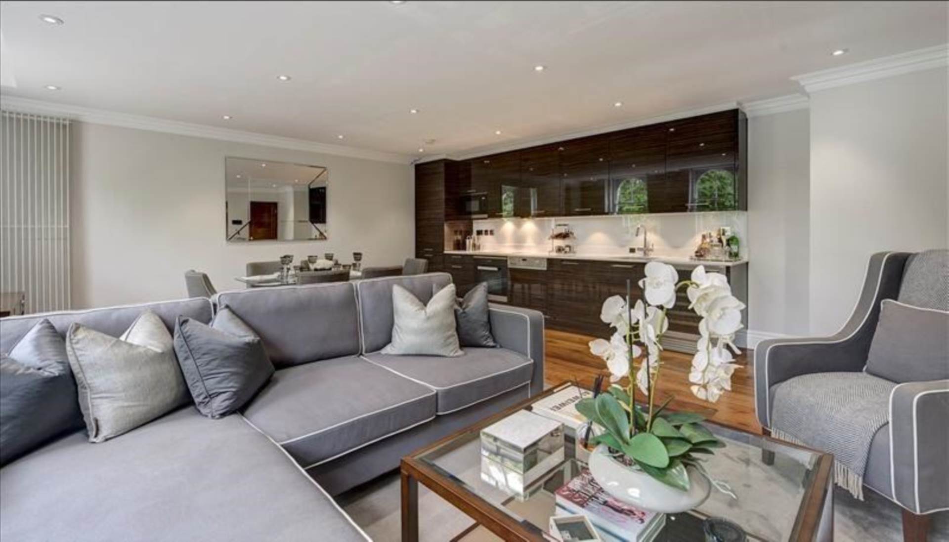 Kensington Gardens Square, Hyde Park, W2 4BB, Image 3