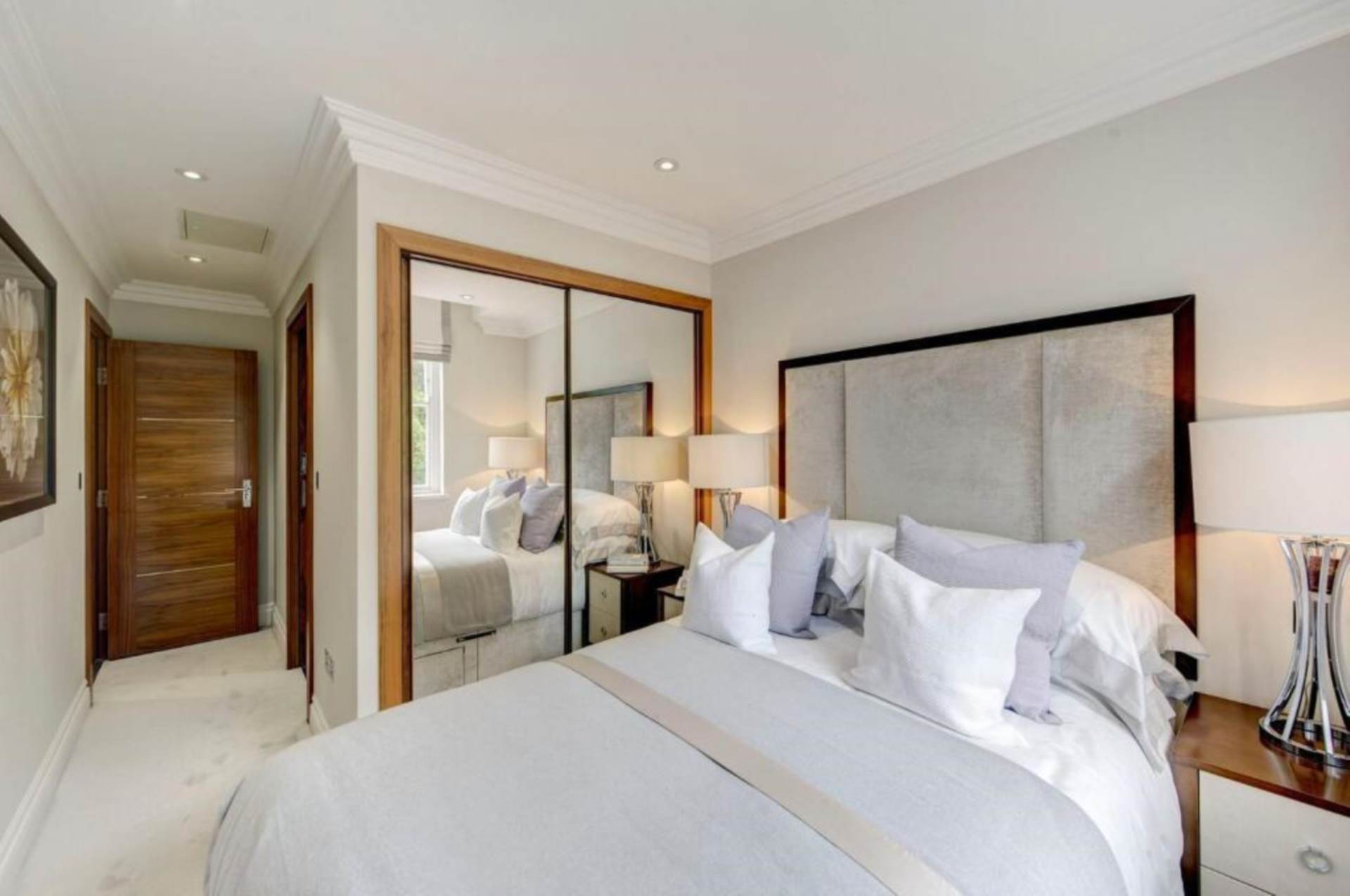 Kensington Gardens Square, Hyde Park, W2 4BB, Image 6
