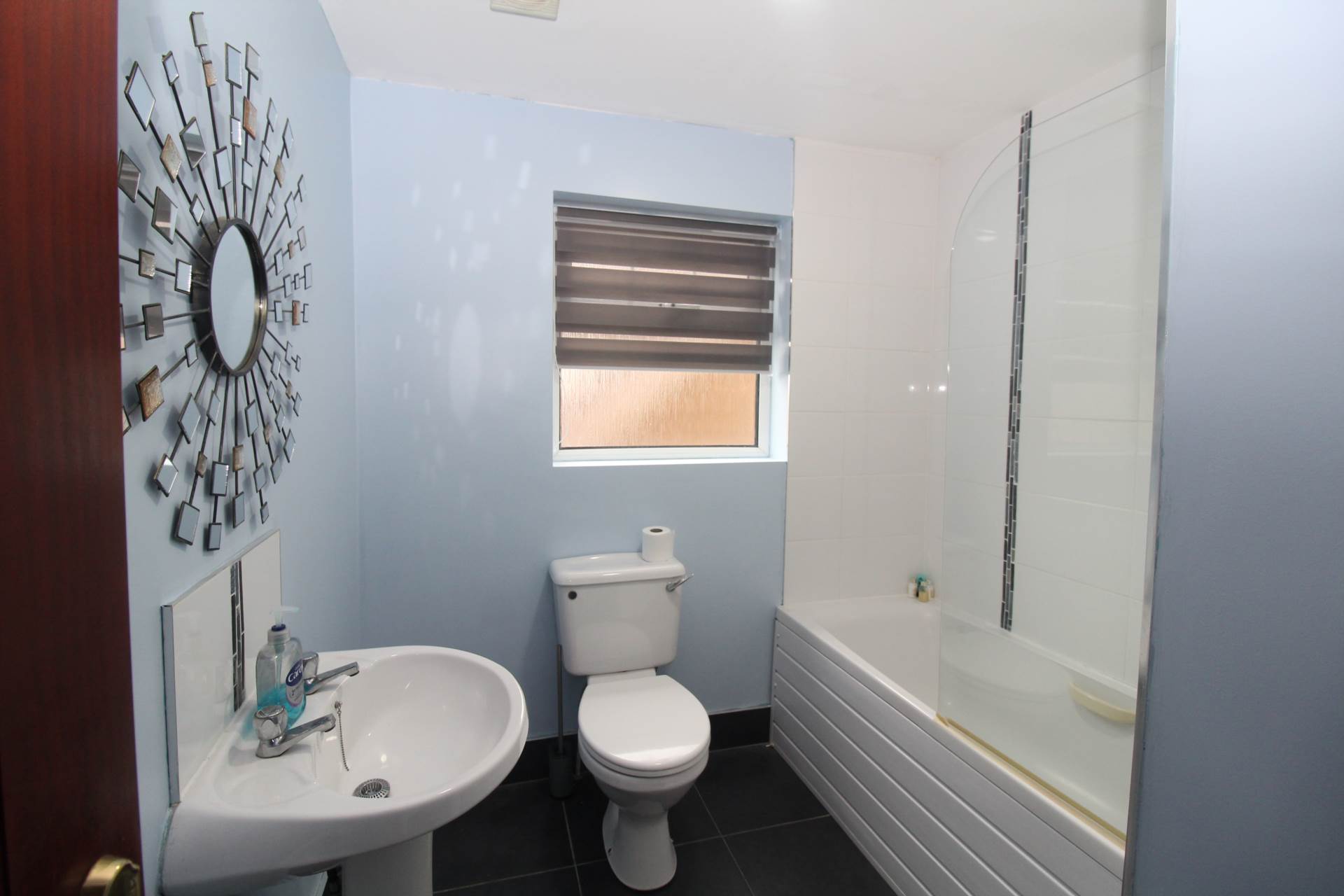 7 Viceroys Wood, Image 13