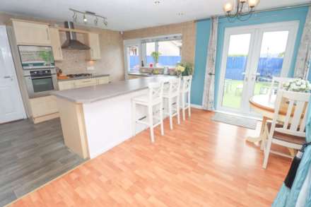 4 Woodcroft Rise, Braniel, Image 3