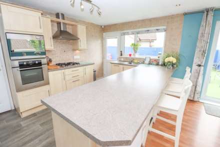 4 Woodcroft Rise, Braniel, Image 4