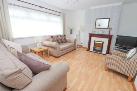 41 Moatview Park, Dundonald, Image 4