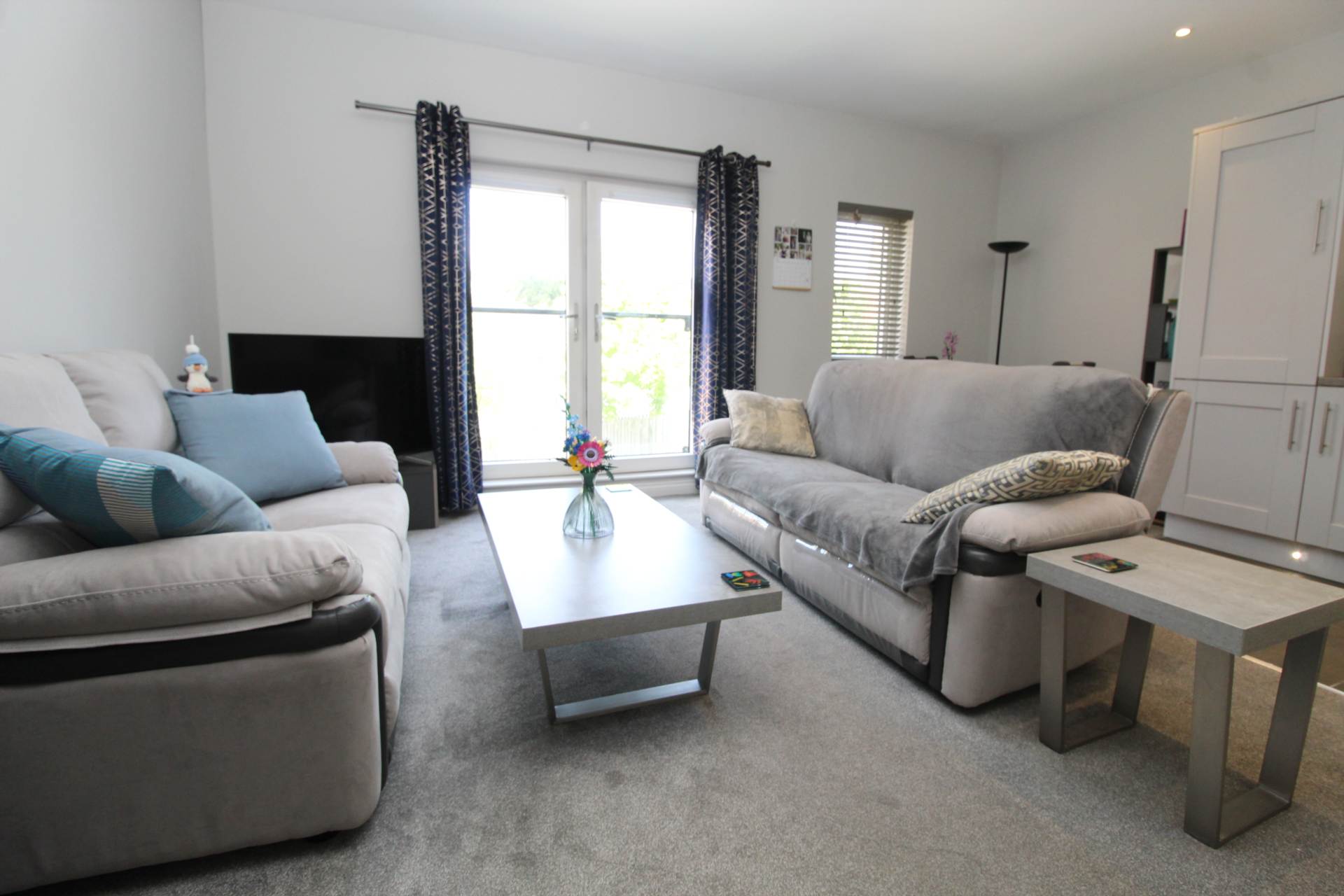 Apt 3 6 Loughan Hall, Dundonald, Image 4