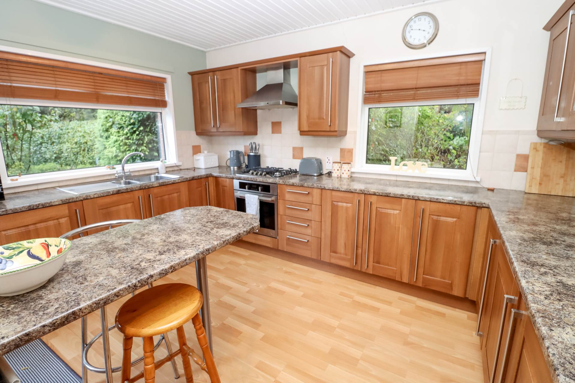 28 Canberra Park, Dundonald, Image 9