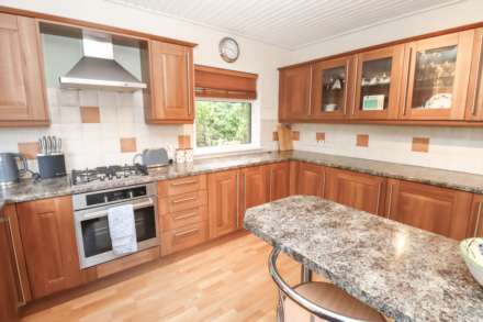 28 Canberra Park, Dundonald, Image 10