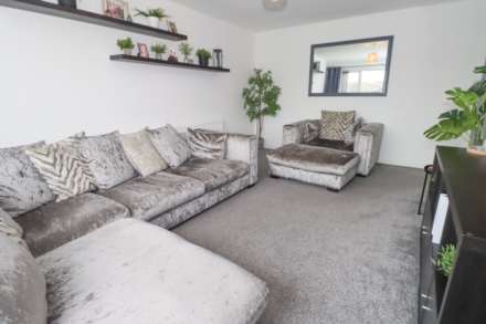 19 Carrowreagh Gardens, Dundonald, Image 6