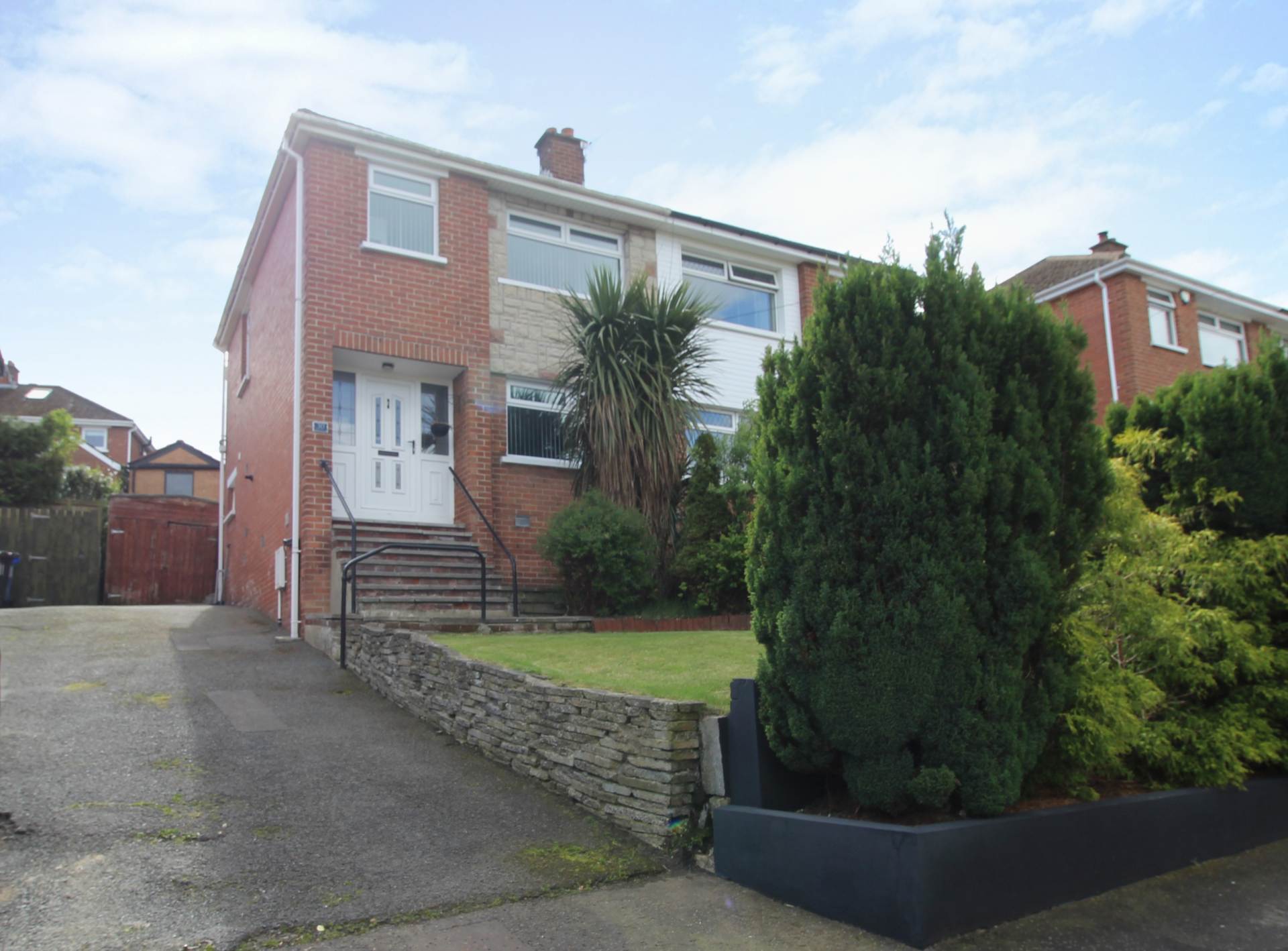 30 Castlemore Avenue, Castlereagh, Image 1