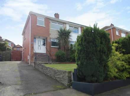 30 Castlemore Avenue, Castlereagh, Image 1