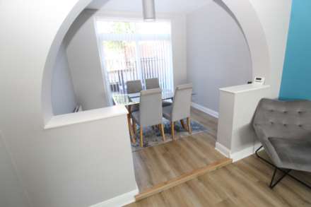 30 Castlemore Avenue, Castlereagh, Image 4