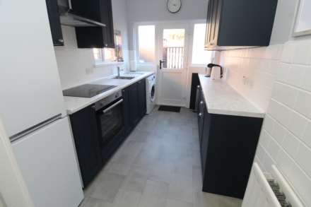 30 Castlemore Avenue, Castlereagh, Image 7