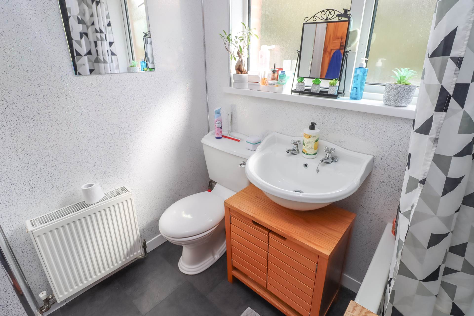 14 Castlemore Park, Castlereagh, Image 16