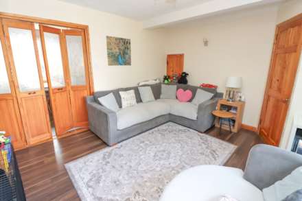 14 Castlemore Park, Castlereagh, Image 4