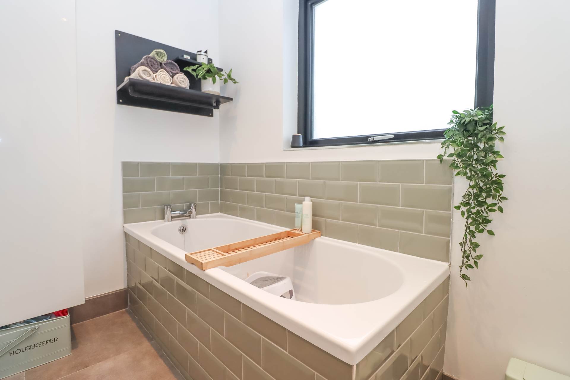 77 Church Road, Dundonald, Image 23