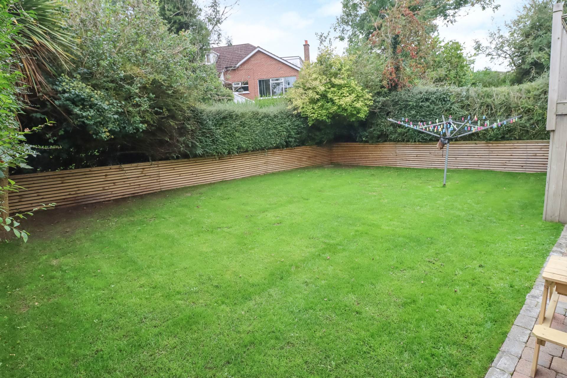 77 Church Road, Dundonald, Image 32