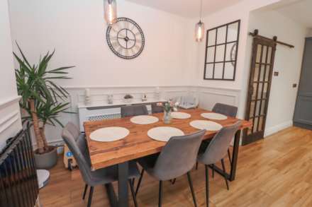 77 Church Road, Dundonald, Image 12