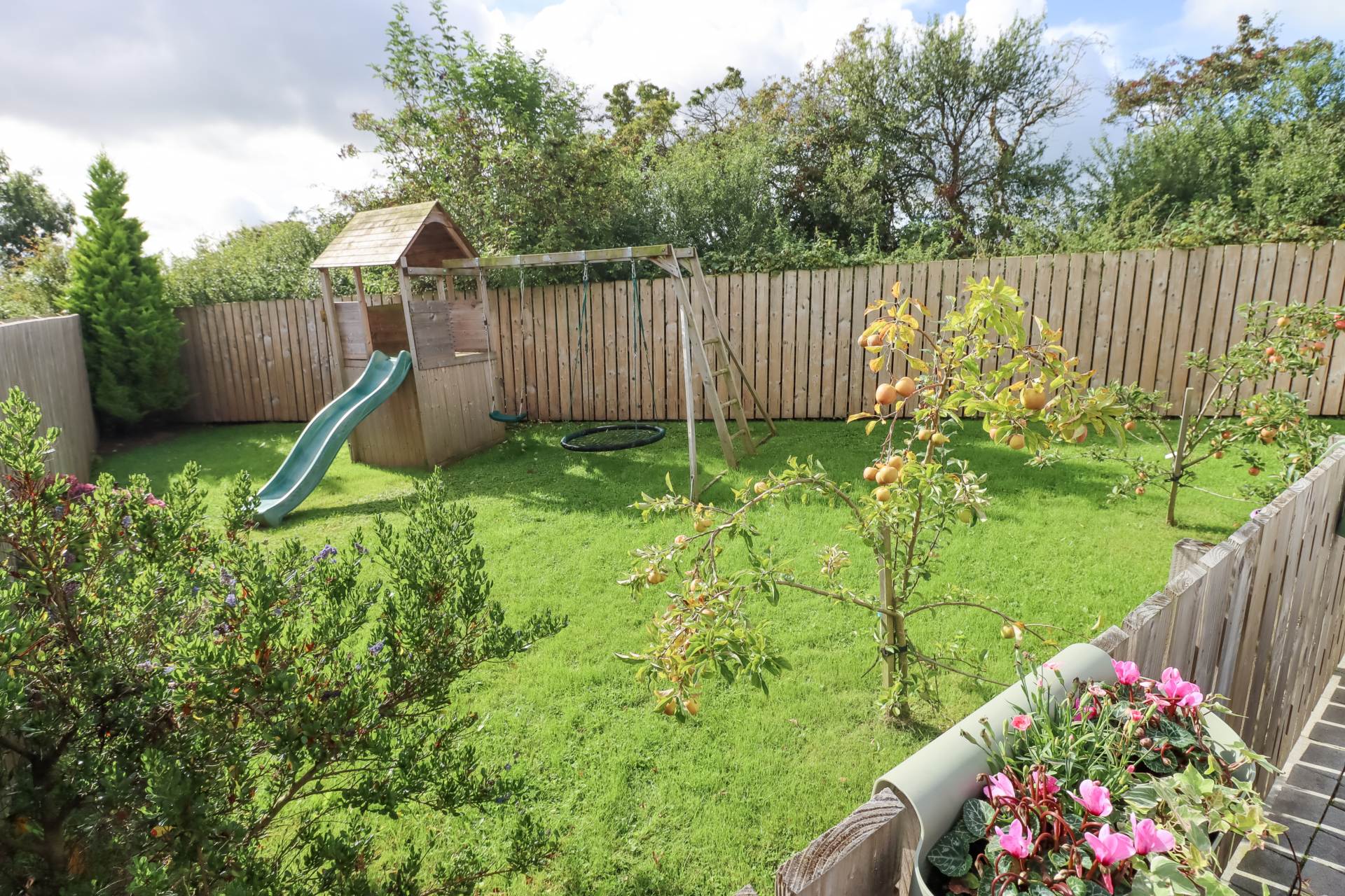 4 Greengraves Meadow, Dundonald, Image 32