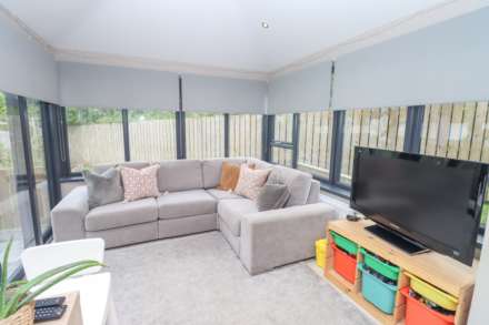 4 Greengraves Meadow, Dundonald, Image 13